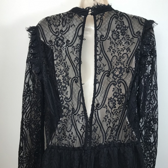 Wayf Misses Large Black Lace lined Dress stand up - Picture 6 of 8